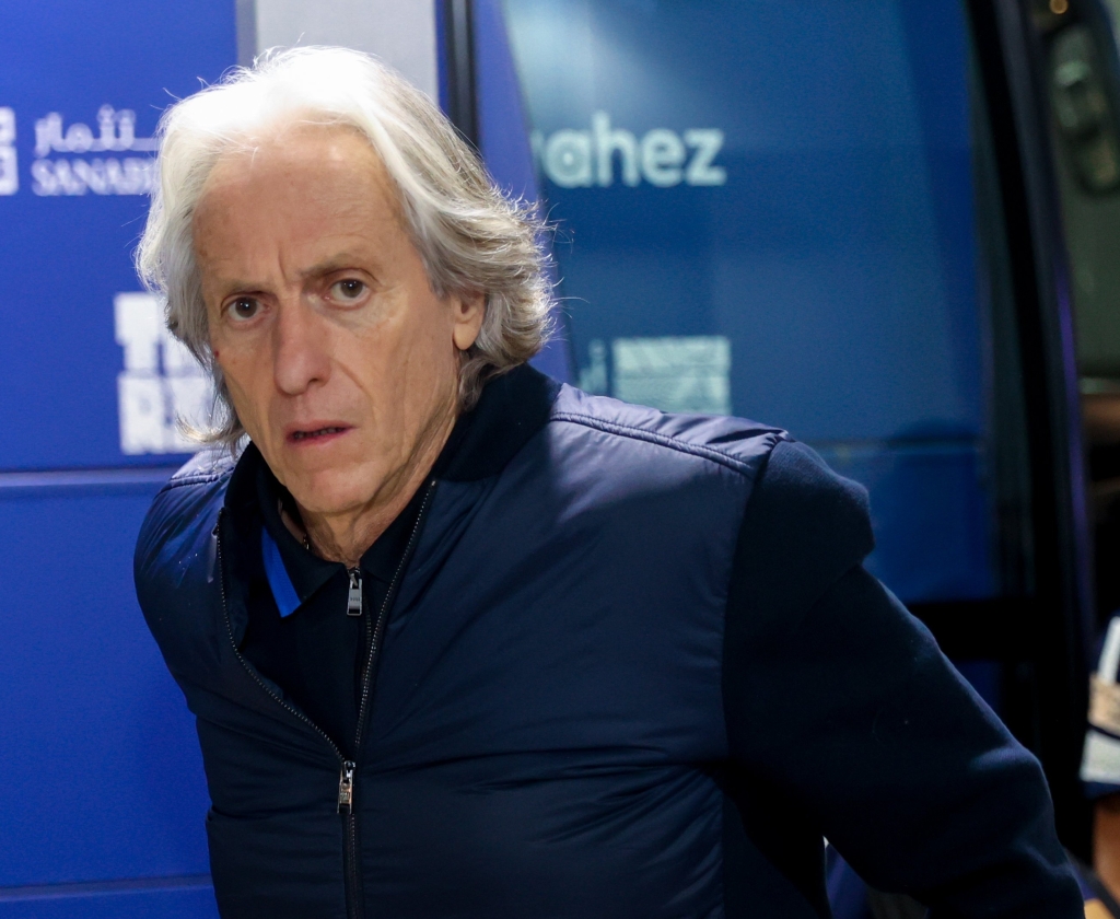 Jorge Jesus drops surprise in line-up for the Clasico: The Official Full Formation