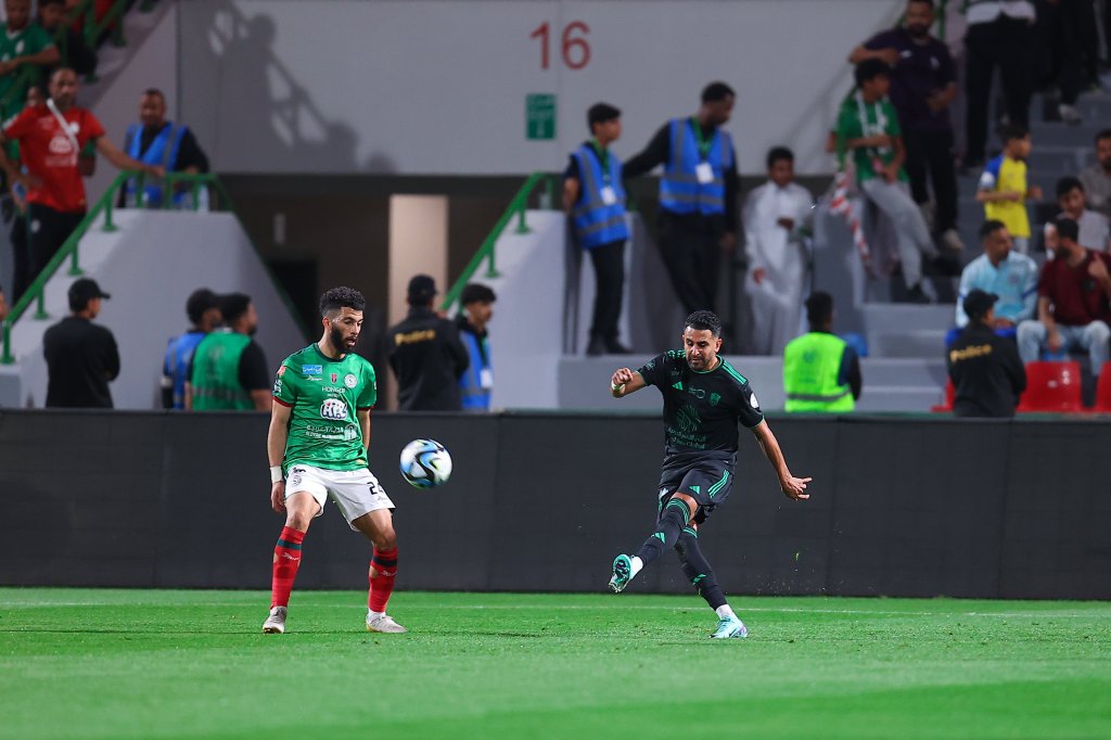 Agent of Riyad Mahrez breaks the silence over his future with Al-Ahli